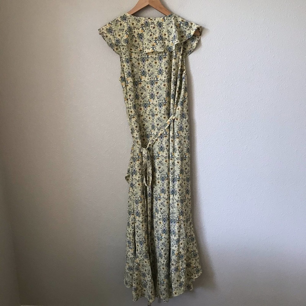Max Studio Patterned Ruffle Wrap Midi Dress - Picture 6 of 6